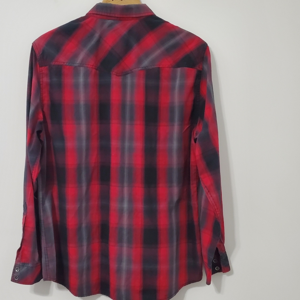 Rock & Republic Red Black Plaid Button Down Shirt Large - Picture 7 of 9